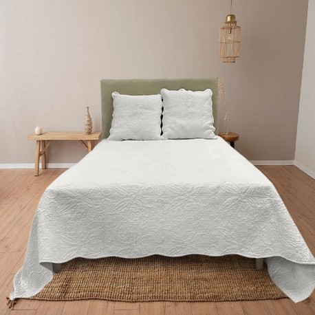 couvre-lit plaisance fond chambre blanc